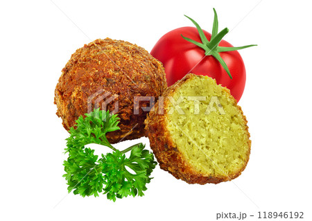falafel ball with half isolated on a white background with full depth of field 118946192