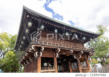 周囲が工事中の石切劔箭神社の絵馬殿(2024年9月撮影) 周囲が工事中の石切劔箭神社の絵馬殿(2024年9月撮影) 118947066