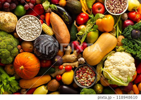 A collection of ripe fresh organic seasonal vegetables from an autumn farm harvest, organic seasonal vegetables 118948610