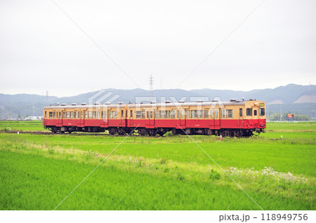 久留里線 下郡ー小櫃 JR東日本 キハ30-62+キハ30-98(幕張) 久留里線 下郡ー小櫃 JR東日本 キハ30-62+キハ30-98(幕張) 118949756