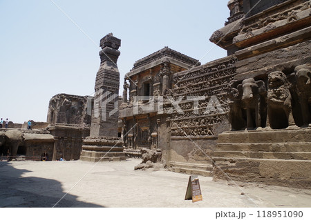 インド 世界遺産エローラ石窟群 インド 世界遺産エローラ石窟群 118951090