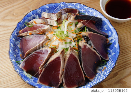 鰹のたたき 118956165