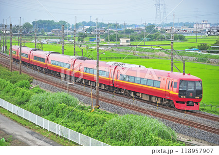東北本線 東鷲宮ー栗橋 JR東日本 253系1000番台 OM-N01編成(大宮) 日光 きぬがわ 東北本線 東鷲宮ー栗橋 JR東日本 253系1000番台 OM-N01編成(大宮) 日光 きぬがわ 118957907