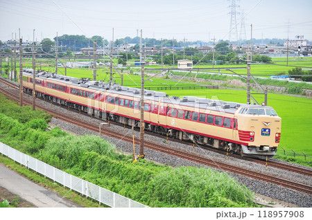 東北本線 東鷲宮ー栗橋 JR東日本 485系 A-1+A-2編成(仙台) やまばと 東北本線 東鷲宮ー栗橋 JR東日本 485系 A-1+A-2編成(仙台) やまばと 118957908
