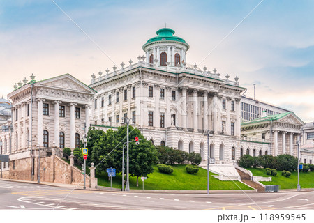 Pashkov house, the Neoclassical building near Red Square in Moscow, Russia, under clear blue sky 118959545