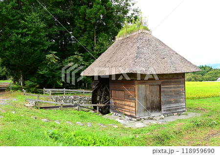 秋の遠野遺産 山口の水車小屋 118959690
