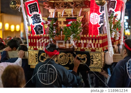 秦野たばこ祭　御輿パレードの風景 118961234