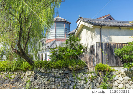 八幡堀から見えるかわらミュージアム（滋賀県近江八幡市） 118963831