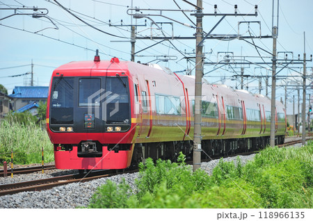 東北本線　栗橋ー東鷲宮　JR東日本　253系1000番台　OM-N01編成（大宮）　日光　きぬがわ 118966135