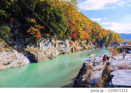 秋の長瀞川下り 秋の長瀞川下り 118971352