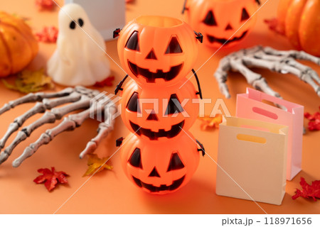 ハロウィーン ハロウィン 秋 118971656
