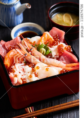 北海道風海鮮ちらし寿司 北海道風海鮮ちらし寿司 118974786