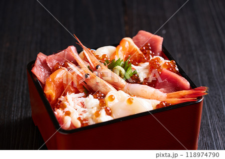 北海道風海鮮ちらし寿司 北海道風海鮮ちらし寿司 118974790