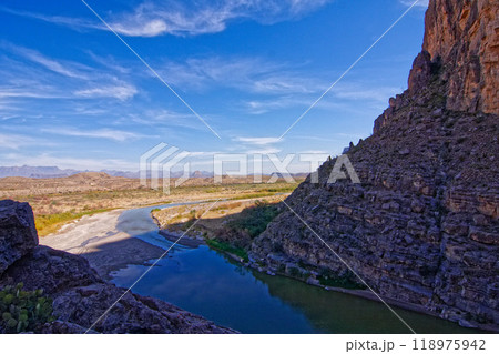 テキサス州　ビッグベンド国立公園　サンタエレナキャニオン 118975942