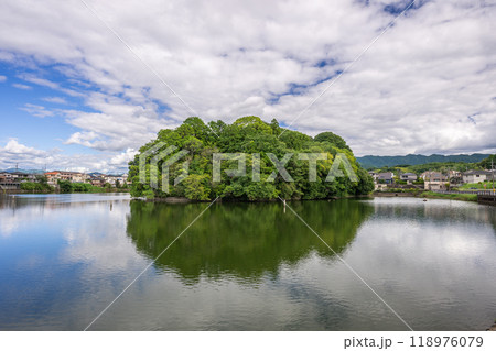 孝元天皇  劒池嶋上陵（奈良県橿原市石川町） 118976079