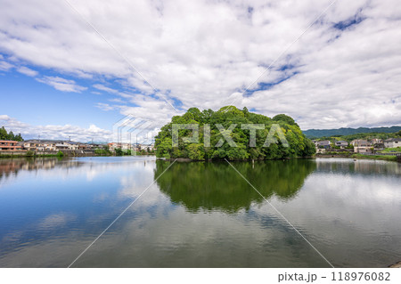 孝元天皇 劒池嶋上陵(奈良県橿原市石川町) 孝元天皇 劒池嶋上陵(奈良県橿原市石川町) 118976082
