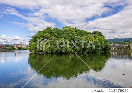 孝元天皇  劒池嶋上陵（奈良県橿原市石川町） 118976085