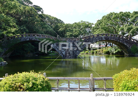 長崎県諫早市の眼鏡橋 長崎県諫早市の眼鏡橋 118976924