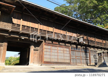 平形家住宅門屋 118978271