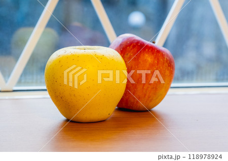 農耕 農業 リンゴ 118978924