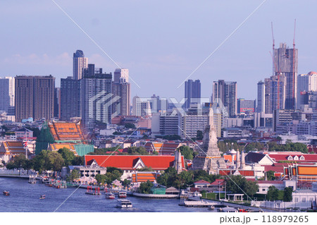 View of Wat Arun and Chao Phraya River in Bangkok View of Wat Arun and Chao Phraya River in Bangkok 118979265