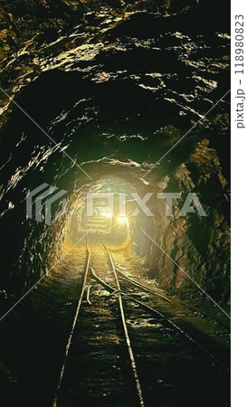 light in the cave 118980823