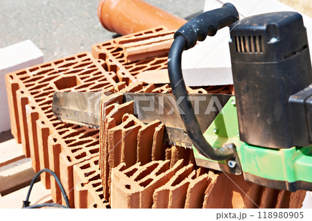 Electric saw for bricks 118980905