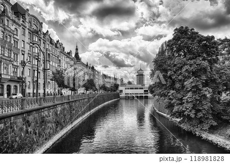 Certovka flowing through Prague with buildings in the background Certovka flowing through Prague with buildings in the background 118981828