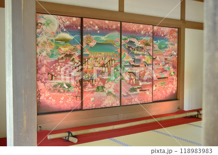 小野小町の襖絵 随心院 能の間 小野小町の襖絵 随心院 能の間 118983983