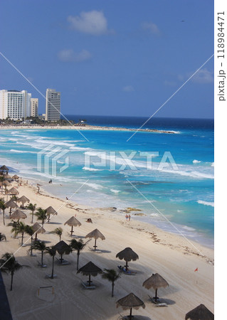 青い海と純白の砂で世界中から愛されるメキシコ随一リゾート、カンクン！オールインクルーシブホテル宿泊 118984471