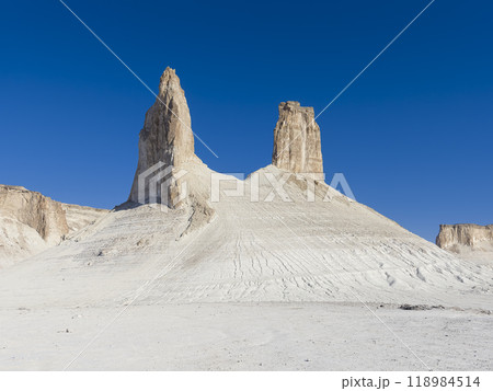 カザフスタン・マンギスタウ州　ボズジラの景観　/　Bozjyra, Kazakhstan 118984514