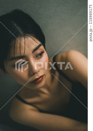 若い女性のビューティーポートレート 若い女性のビューティーポートレート 118989175