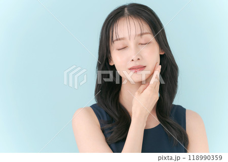 30代女性の美容ポートレート 118990359