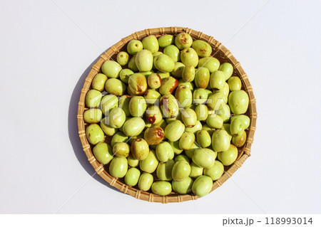 収穫された棗の実 収穫された棗の実 118993014