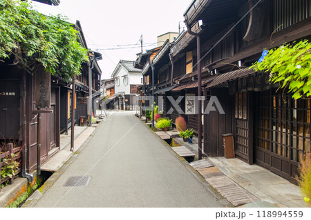 早朝のさんまち通り~上三之町~(高山市-岐阜県) 早朝のさんまち通り~上三之町~(高山市-岐阜県) 118994559