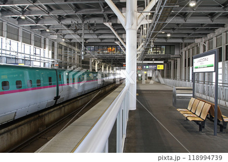 新函館北斗駅　JR新函館北斗駅　しんはこだてほくと　Shin-hakodate-hokuto　H70 118994739