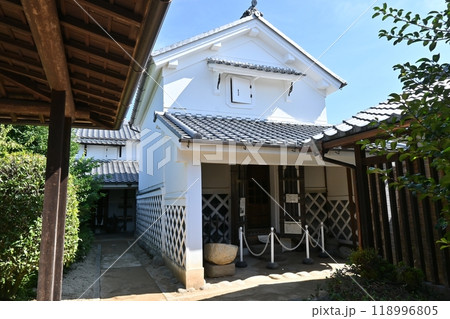 旧磯部家土蔵 118996805