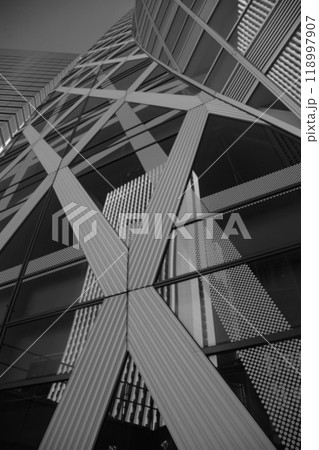 モノクロ 部分スナップ撮影 新宿アートビル東京モード学園3 118997907