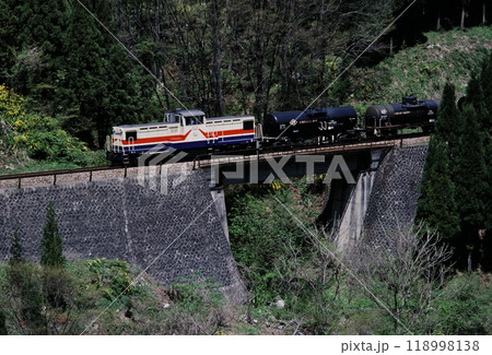 1989年　懐かしい神岡鉄道の貨物列車 118998138