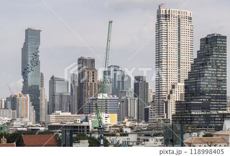 Beautiful view of Skyscrapers Bangkok City at Afternoon. 118998405