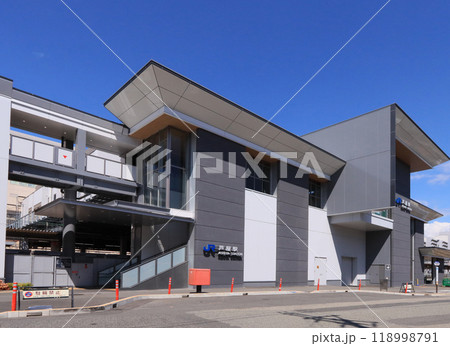 東海道本線　芦屋駅の新駅舎南口 118998791