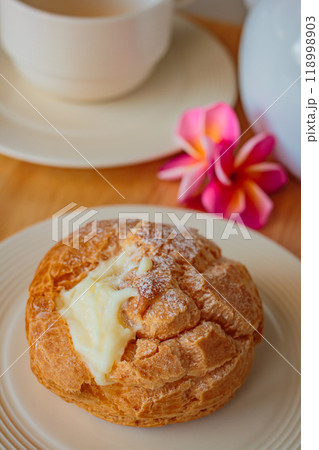 Delicious choux cream at restaurant in bangkok. Delicious choux cream at restaurant in bangkok. 118998903