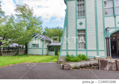 群馬大学工学部同窓記念会館（登録有形文化財）　群馬県桐生市 119001886