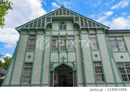 群馬大学工学部同窓記念会館（登録有形文化財）　群馬県桐生市 119001888