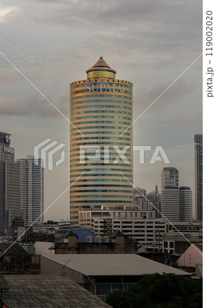 Architecture exterior of Supalai Grand Tower and Modern buildings in the city of Bangkok before Sunset. Architecture exterior of Supalai Grand Tower and Modern buildings in the city of Bangkok before Sunset. 119002020