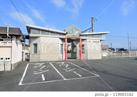 小坂井駅（こざかいえき）東海旅客鉄道飯田線の駅 119003182