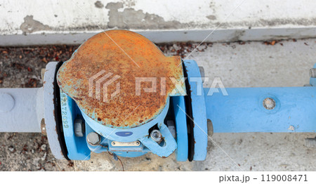 Rust of metals. Corrosion of metal. Rust and corrosion in the weld. Corrosive Rust on old iron, grunge rust texture, Rush on metal Water pipe equipment. Rust of metals. Corrosion of metal. Rust and corrosion in the weld. Corrosive Rust on old iron, grunge rust texture, Rush on metal Water pipe equipment. 119008471