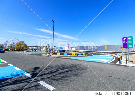 刈谷市、刈谷スマートlCの上り線ゲート 119010061