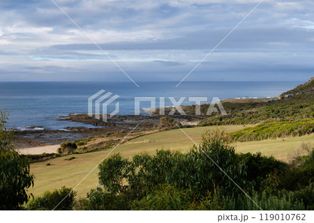 Beautiful coast along the Great Ocean Walk - Marengo 119010762