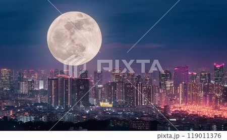 満月と都市の幻想的な背景素材1 119011376